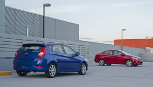 CM2429_1 2012 Accent